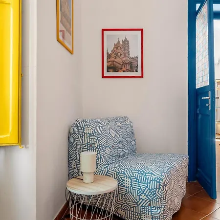 شقة Elegant Two-room With Balcony & *